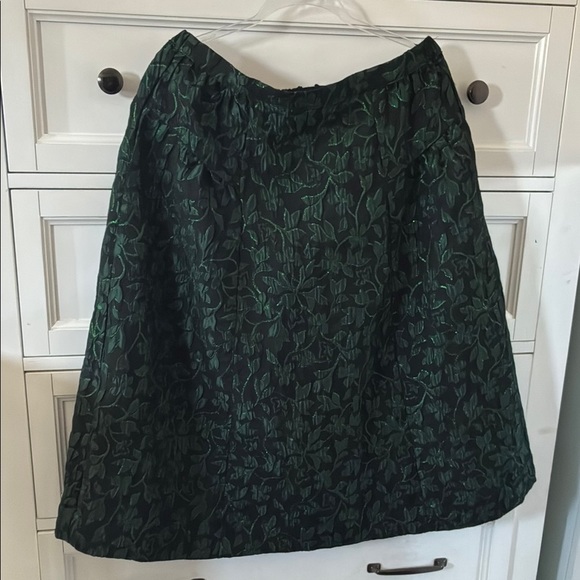 Scoop Dresses & Skirts - Scoop Elegant Green Floral Skirt